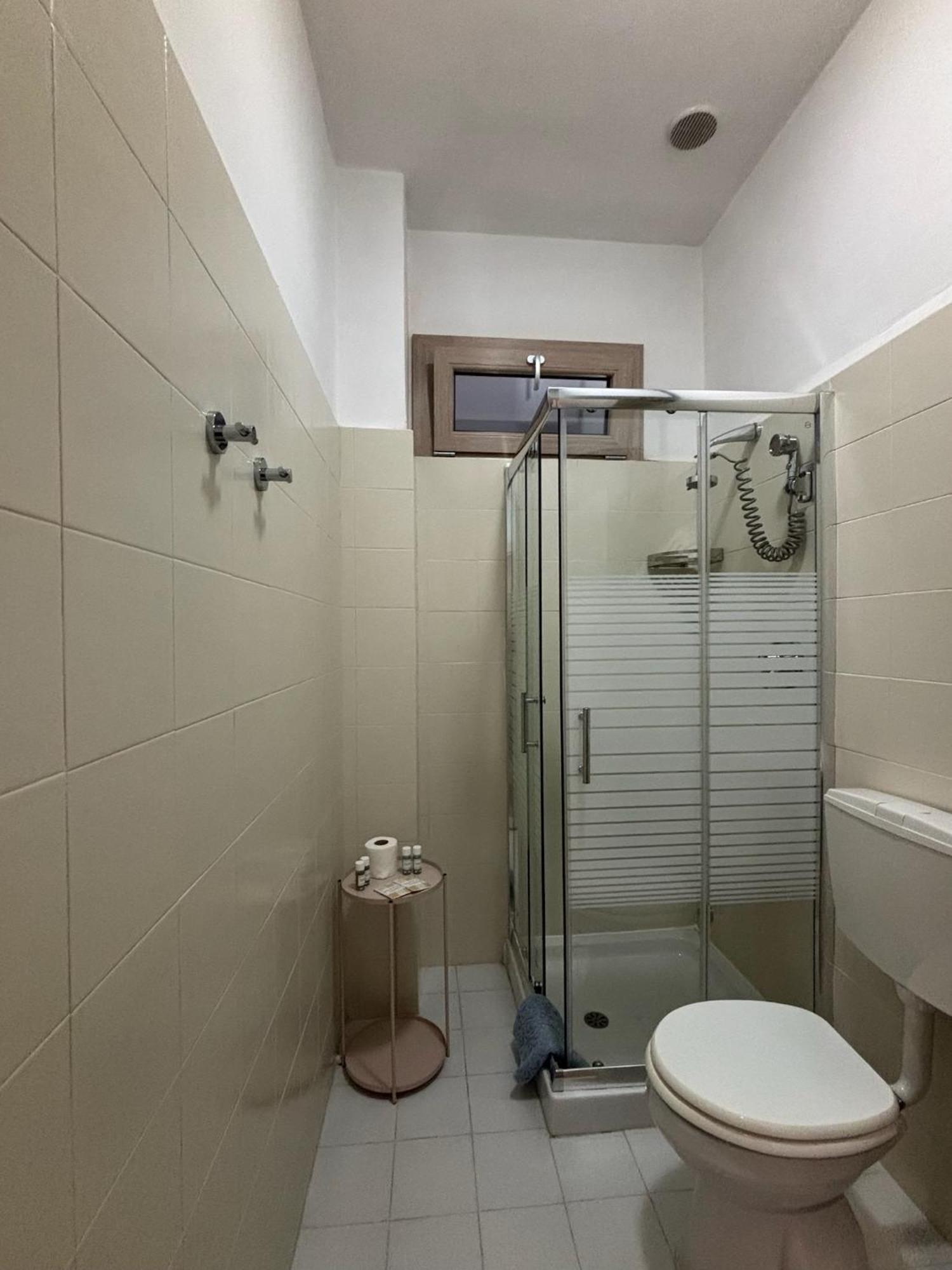 Domus Hotel Caselle Torinese Luaran gambar